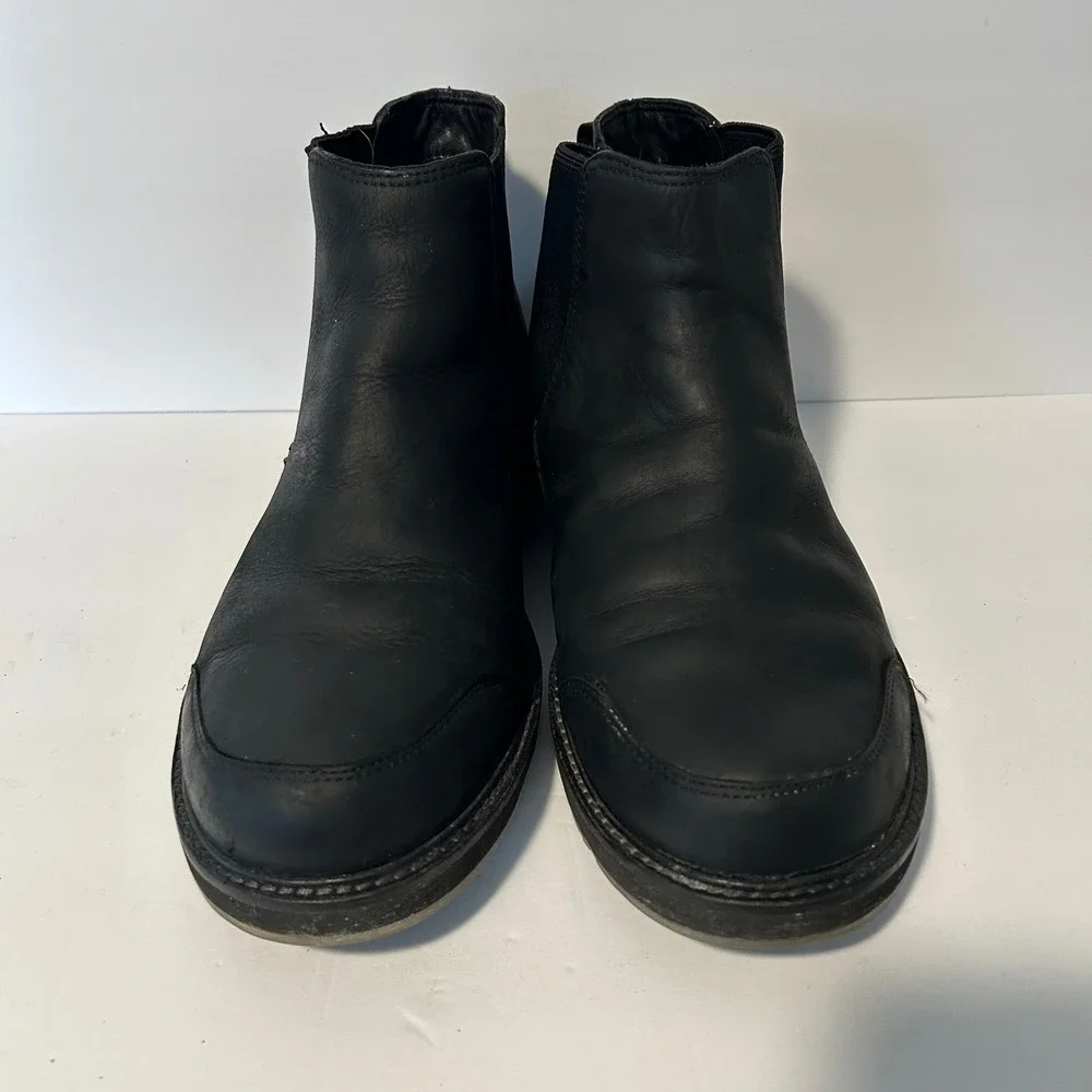 KEEN Eastin Chelsea Boots Mens 13 Black Leather Ankle Slip On Gorpcore Utility